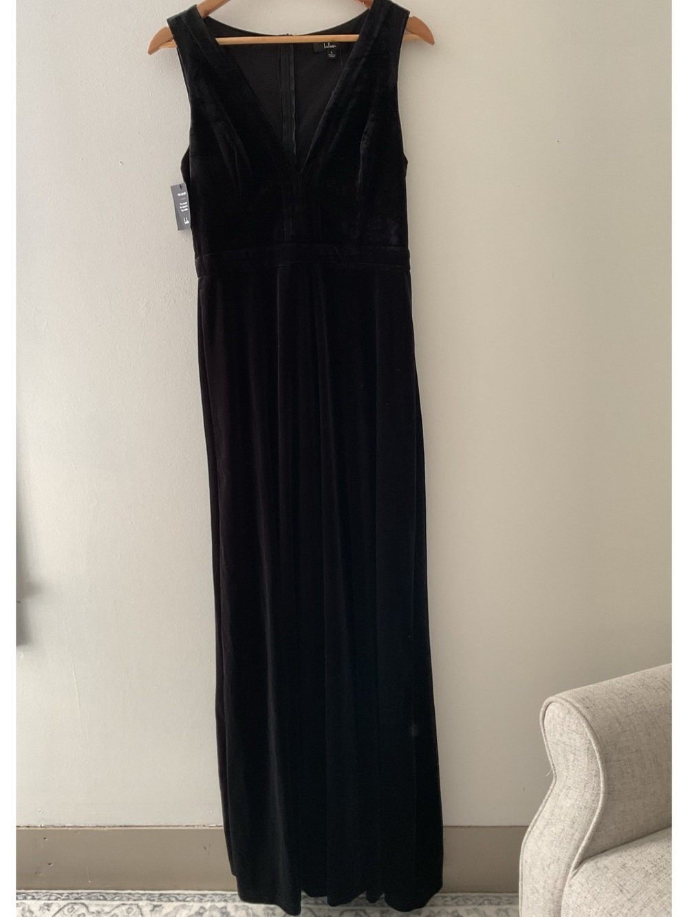 Lulus Beautiful Night Black Velvet Sleeveless V-Neck Maxi Dress Event Large NWT - Picture 5 of 15